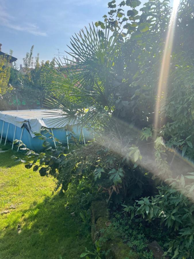 Il Giardino Di Emilia - Intero Appartamento In Villa Con Giardino Privato E Piscina Estiva Pontirolo Nuovo 外观 照片