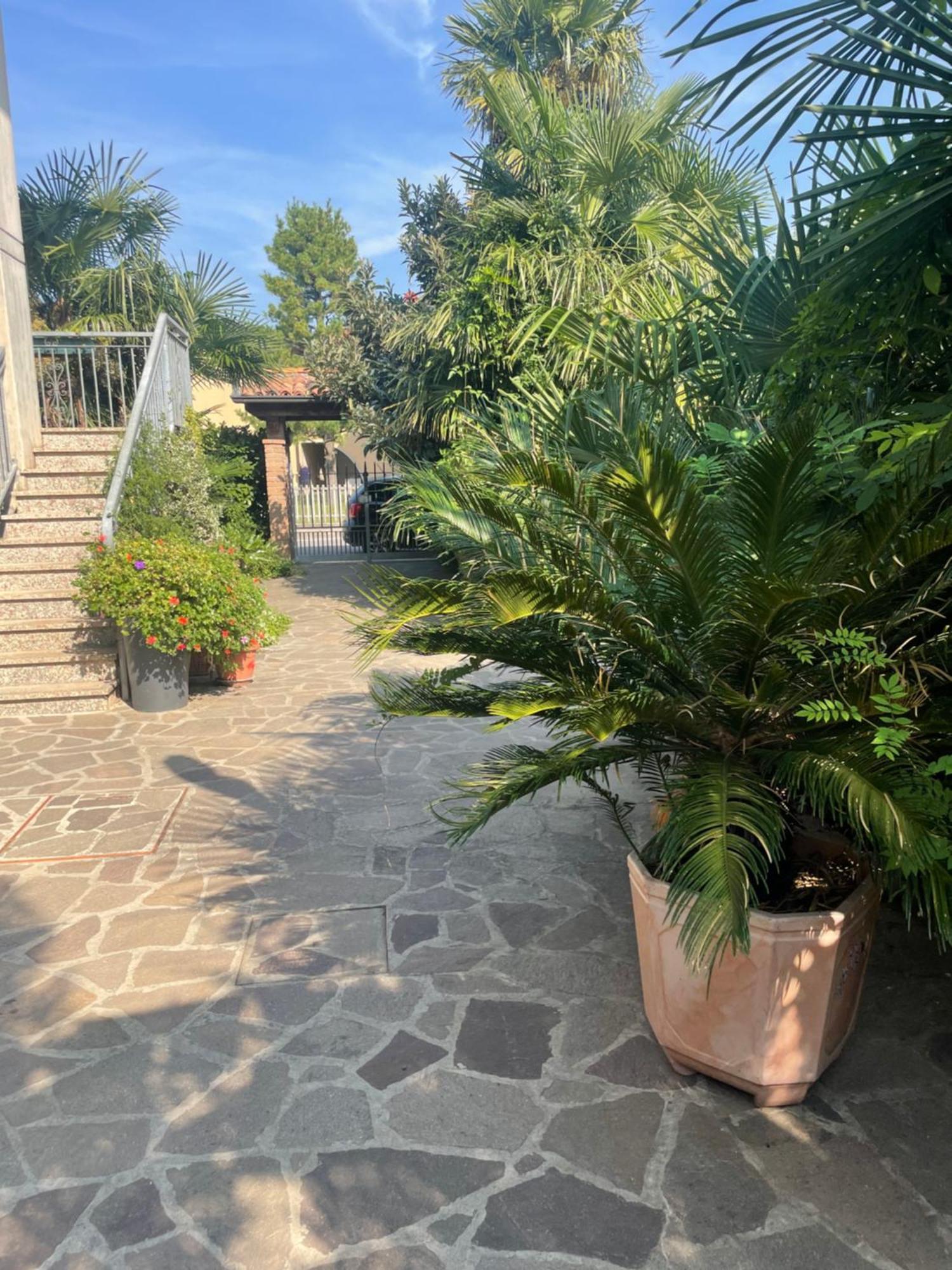 Il Giardino Di Emilia - Intero Appartamento In Villa Con Giardino Privato E Piscina Estiva Pontirolo Nuovo 外观 照片